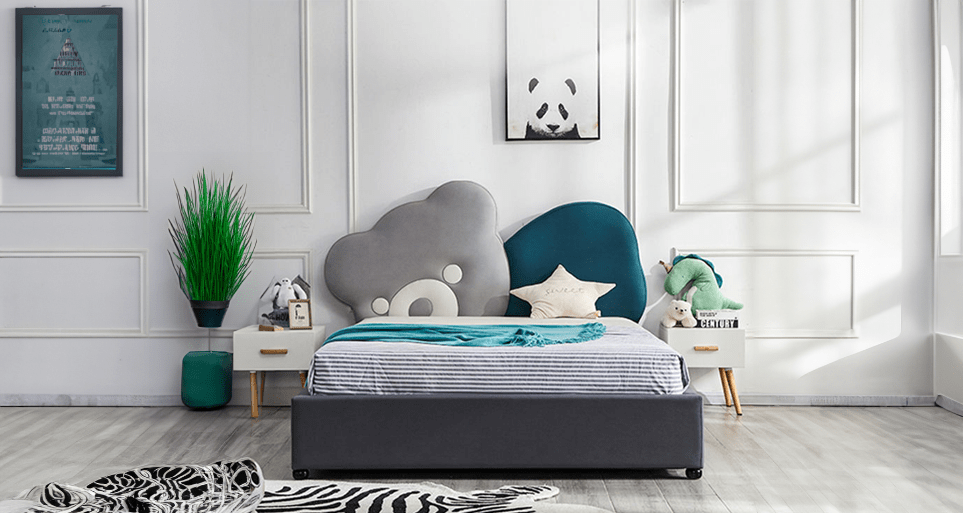 Timeless kids wooden bed, Estre's promise of durability.