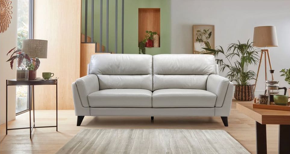 Versatile sofa cum bed, ideal for space-saving solutions from Estre.