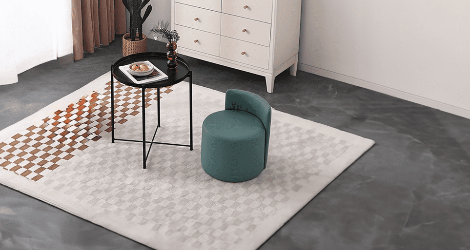 Trendy pouf ottoman, adding fun and function with Estre.